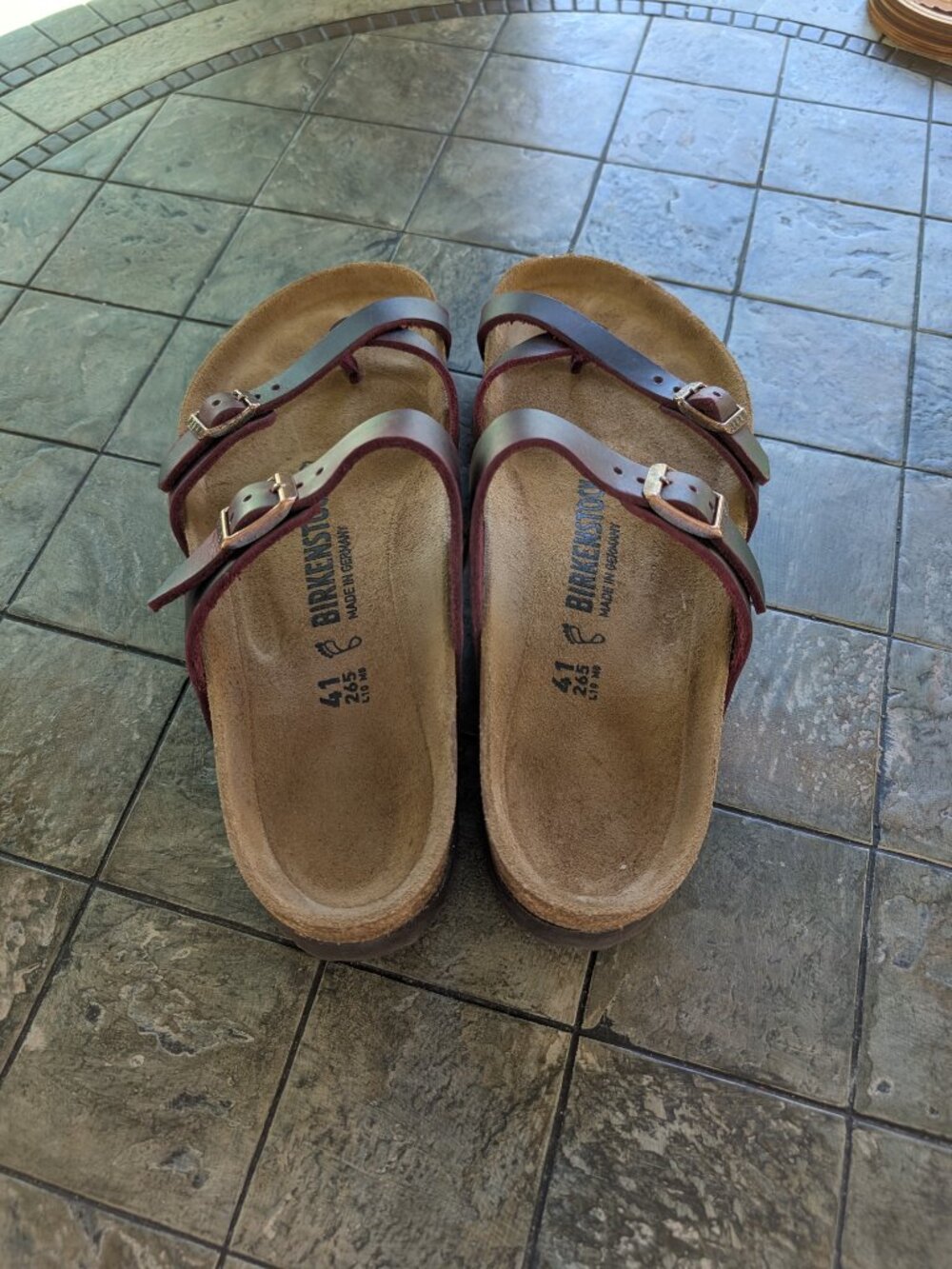 Birkenstock Mayari Oiled Leather Zinfandel size 41 in excellent condition - Picture 2 of 8